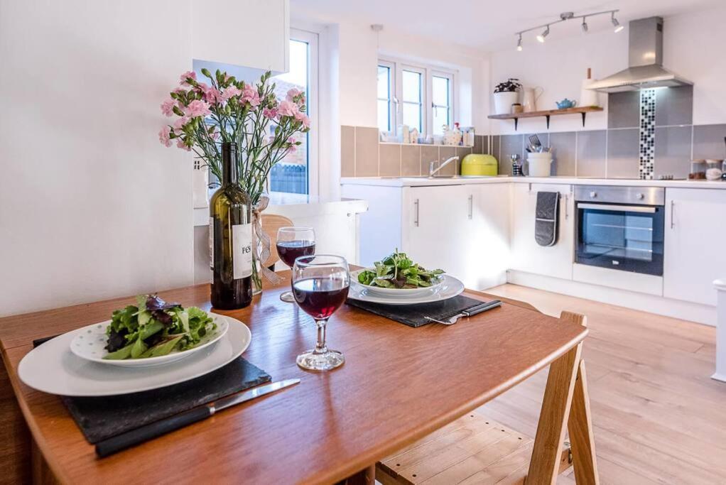 Button Cottage, Wickham Market المظهر الخارجي الصورة